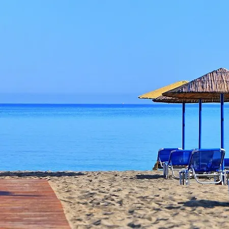 Santa Marina Beach 4*